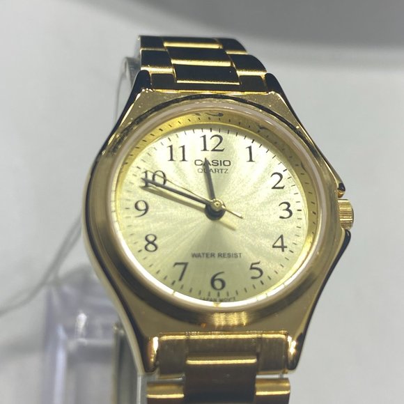 - Casio New Wrist Watch for Ladies / Teen / Adult , Staineless Steel Goldt… - Picture 3 of 5